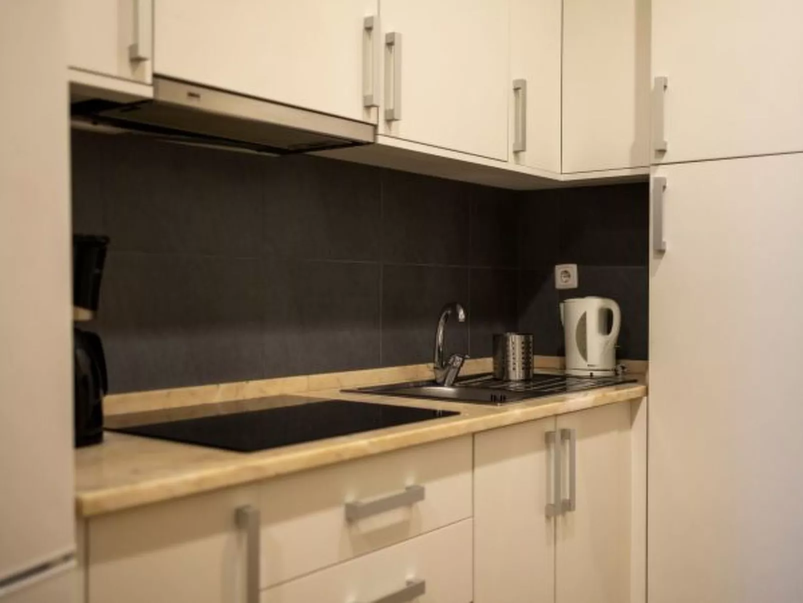 Alfama District Apartments - S.Miguel - Binnen