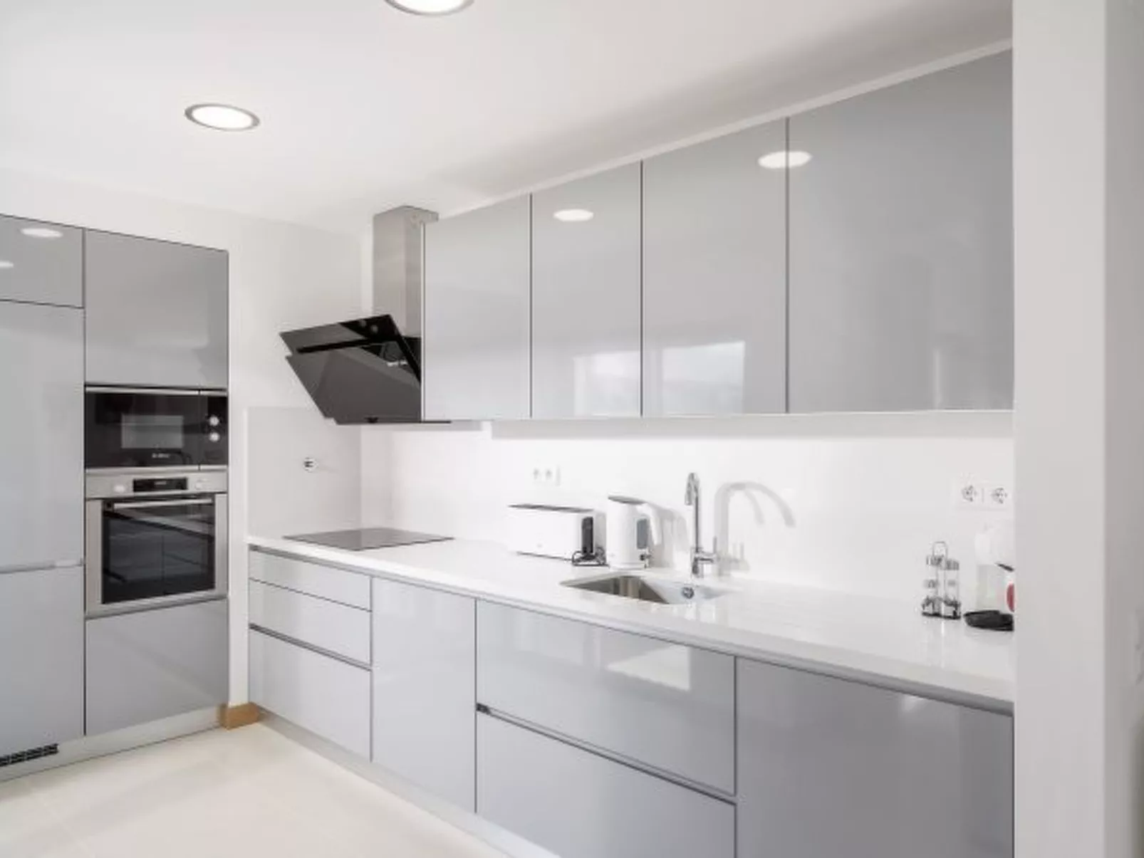 Lagos town centre apartment - Binnen