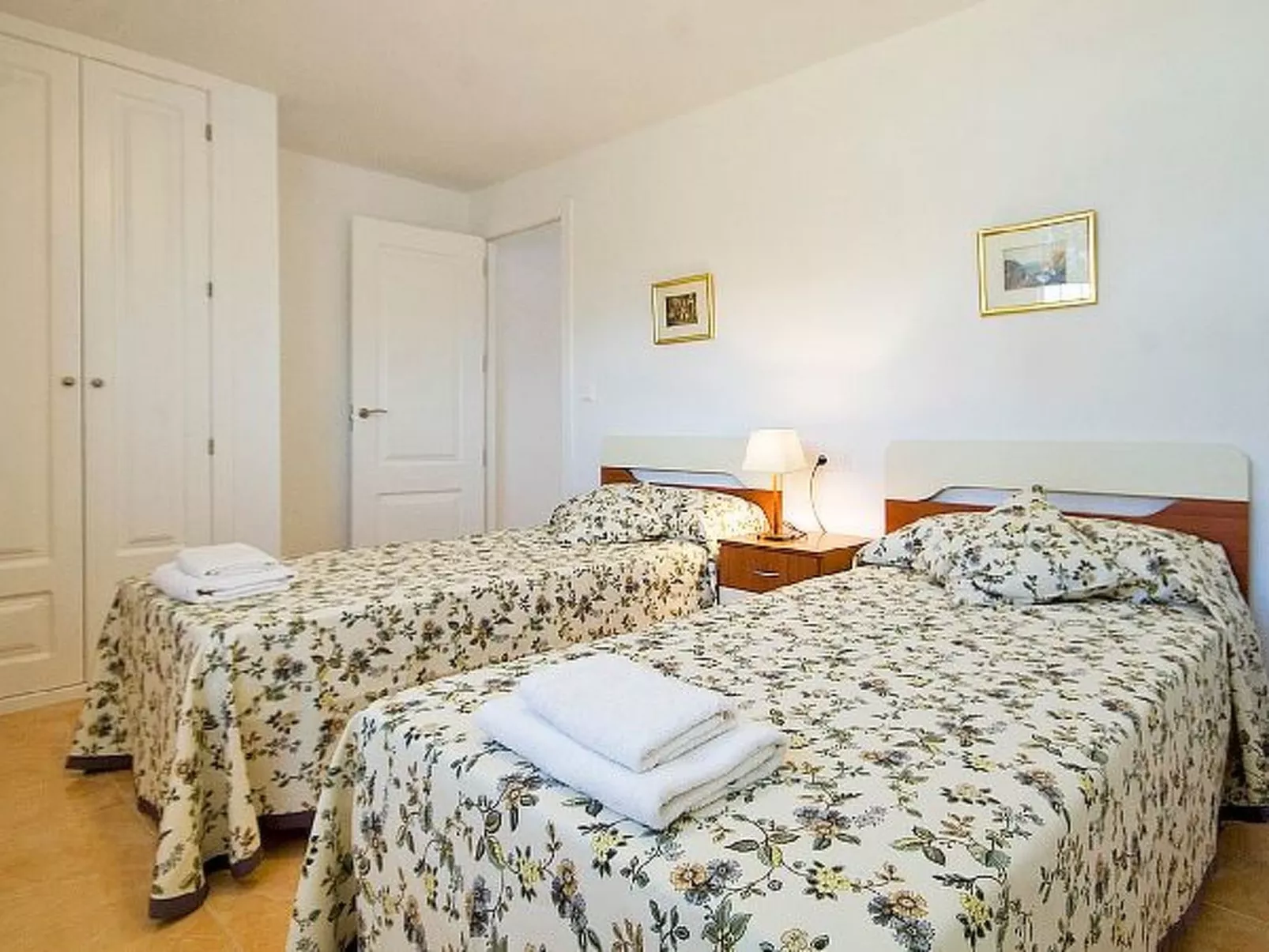 Villa Calalga - PlusHolidays - Image-tags.info