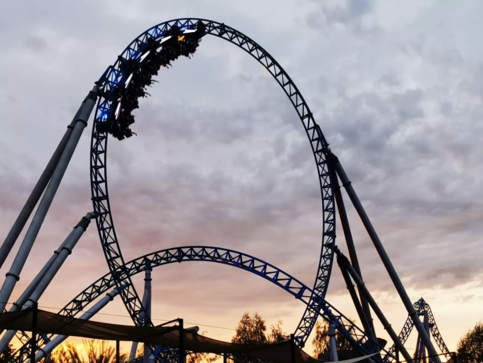 Smart Home Athen, Europapark, Rulantica ca. 15min - Image-tags.info