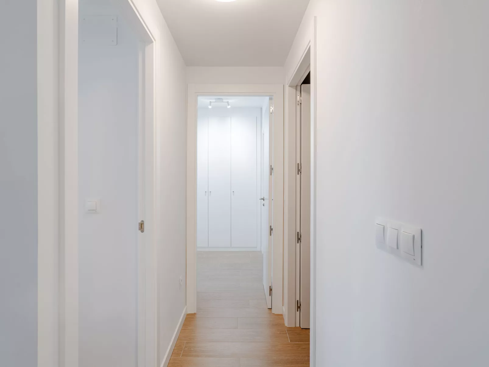 Marina Real III - Binnen