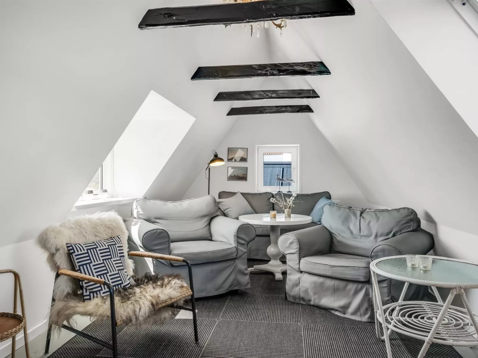 "Uddi" - 150m from the sea - Binnen