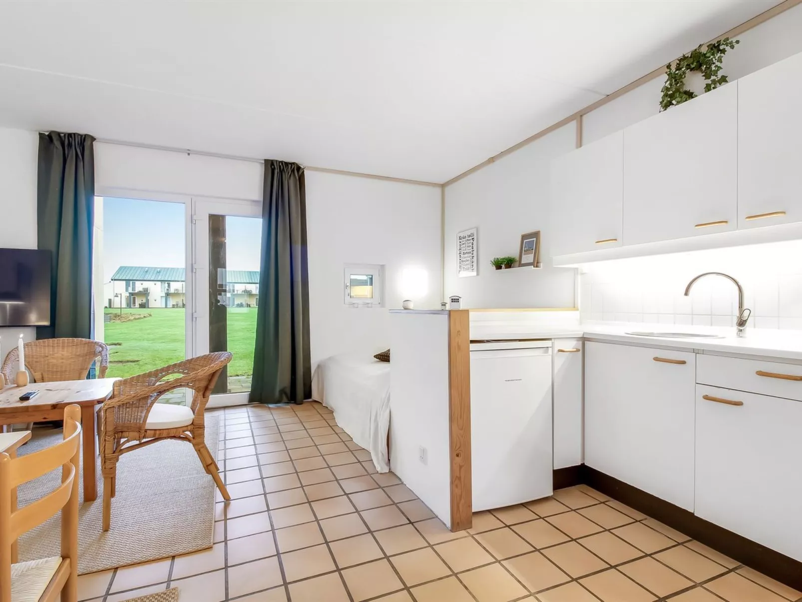 "Solveg" - 150m from the sea - Binnen