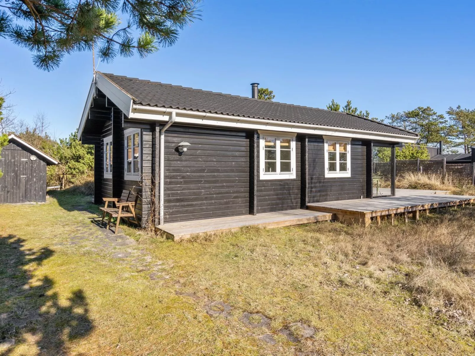 "Gytha" - 150m from the sea - Buiten