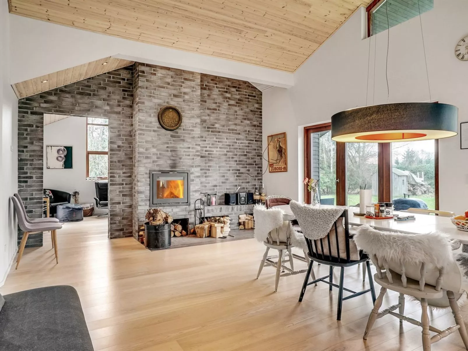 "Orm" - 550m to the fjord - Binnen