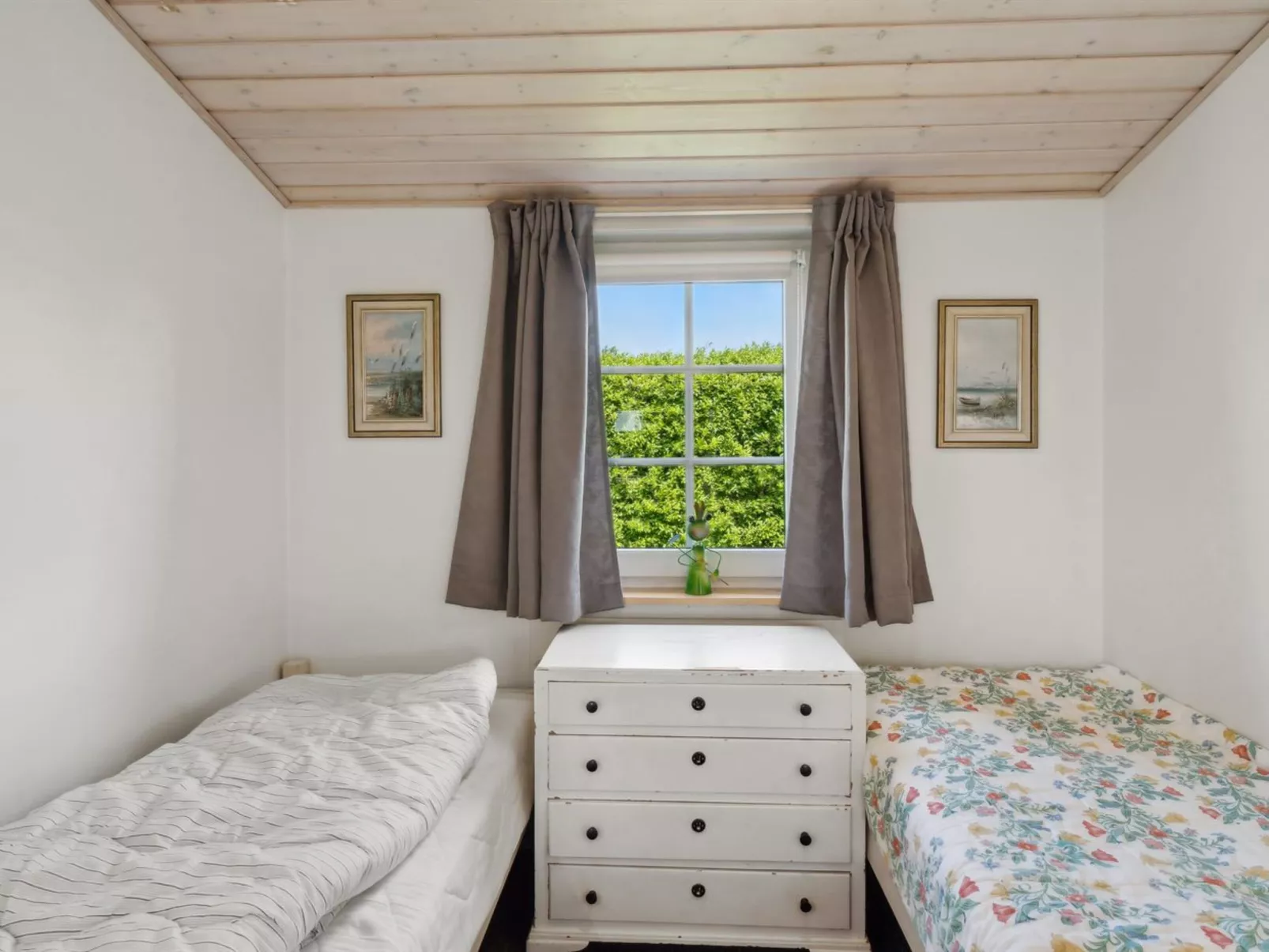 "Amy" - 150m from the sea - Binnen