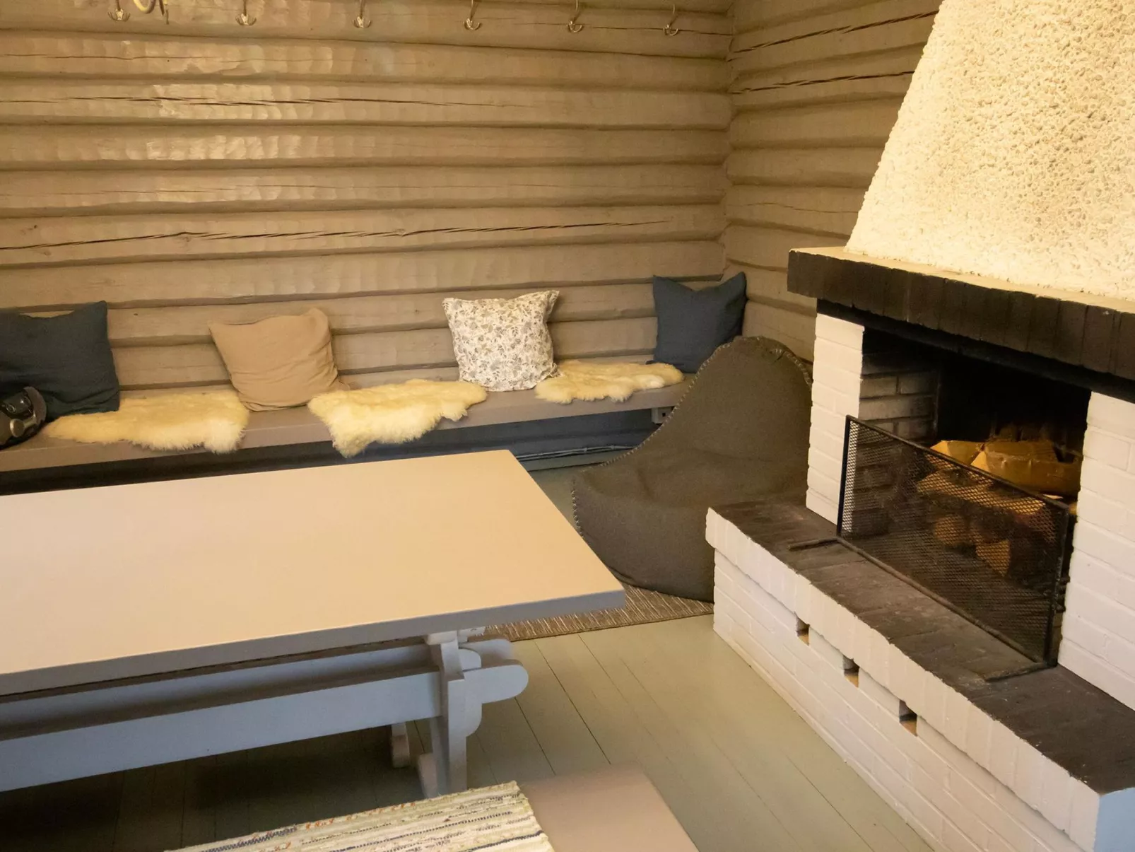 Villa rauhala - Binnen