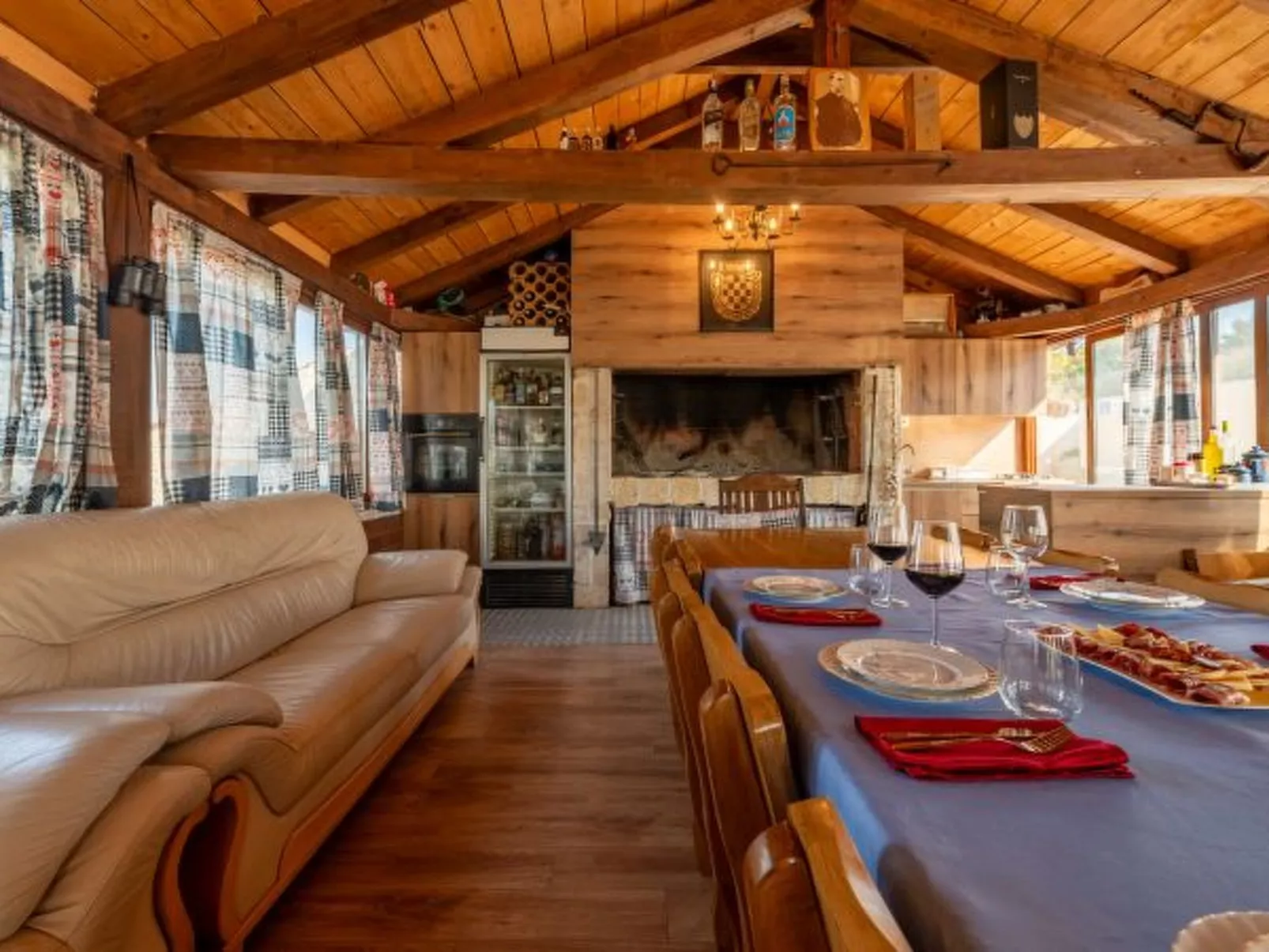 Villa Jurenda with heated pool - Image-tags.info