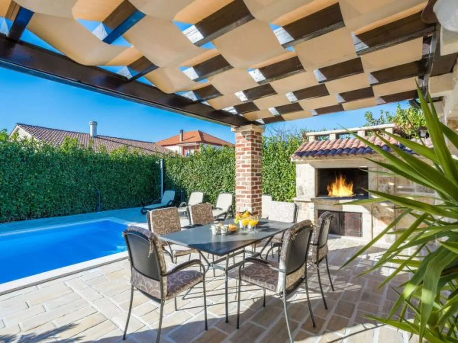 Stone Villa Petit Rustica with heated pool - Image-tags.info