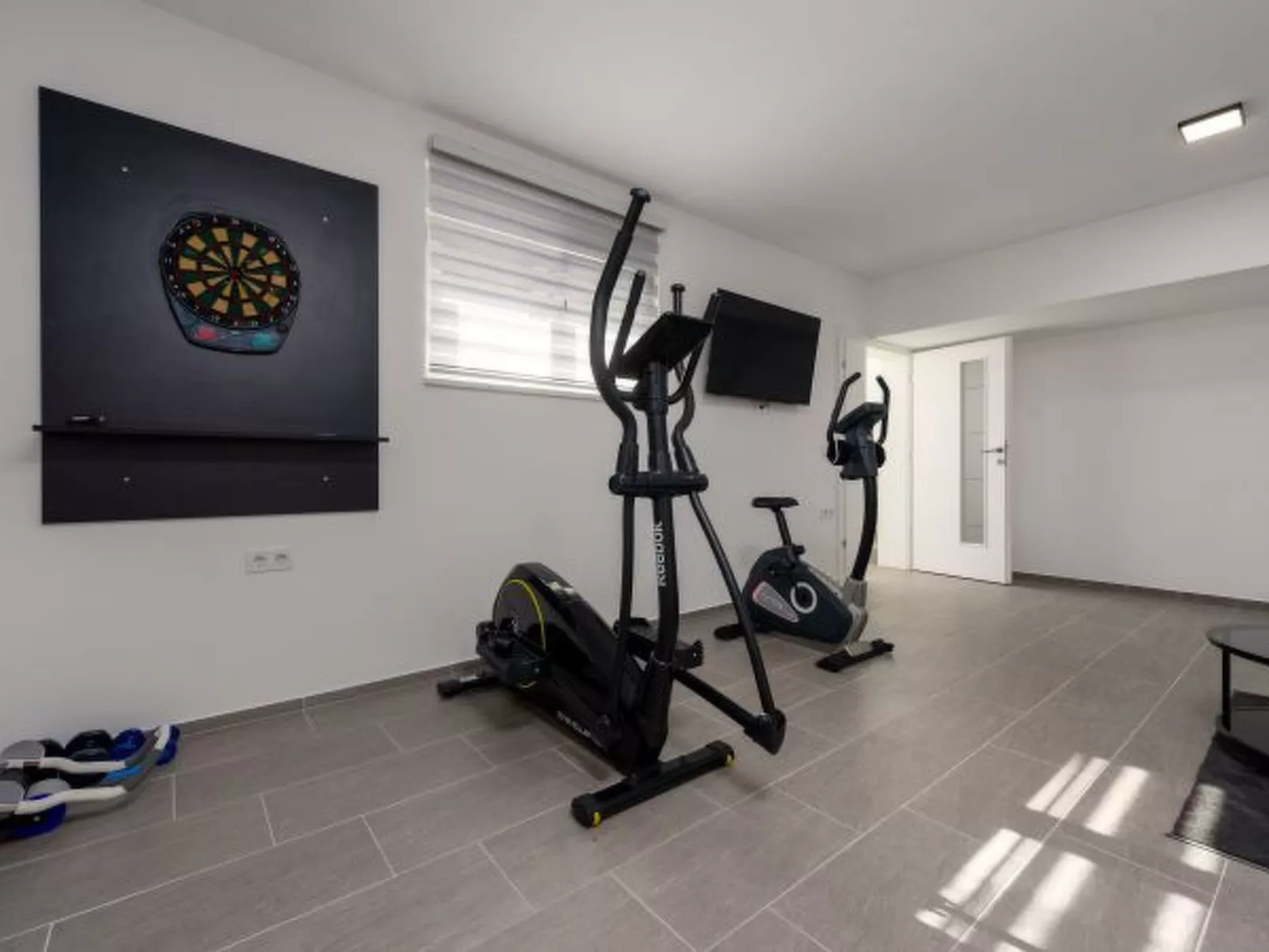 Villa Miranda with pool - Image-tags.info