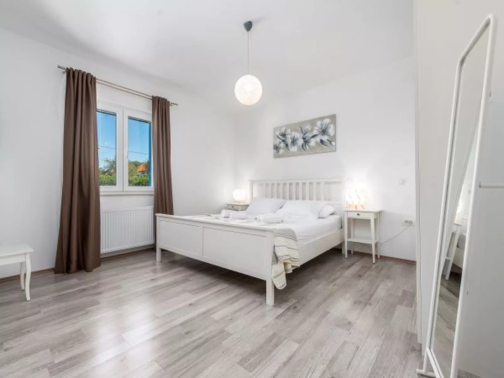 Casa Kamber with pool - Image-tags.info