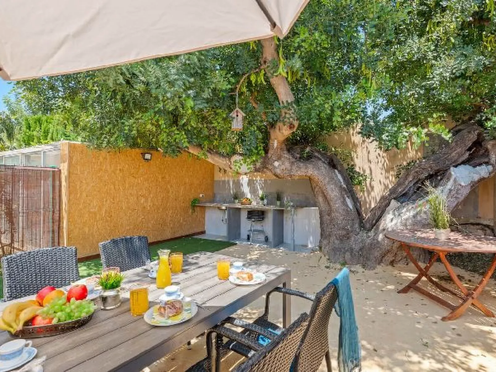 Villa Serena - PlusHolidays - Image-tags.info