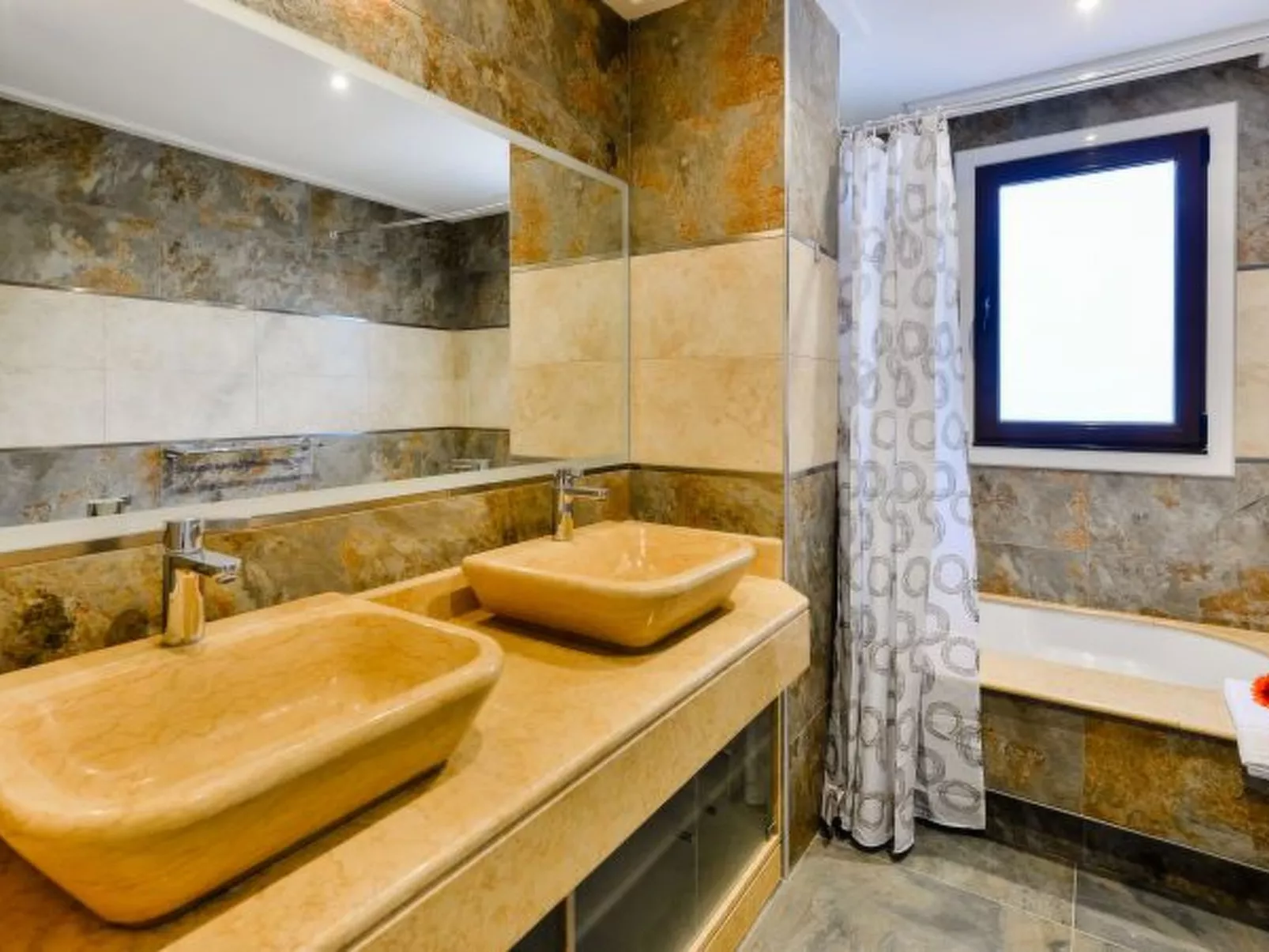 Falesia Beach A - Binnen