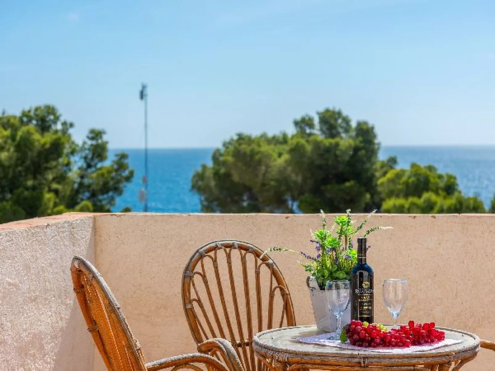 Villa Diego - PlusHolidays - Image-tags.info