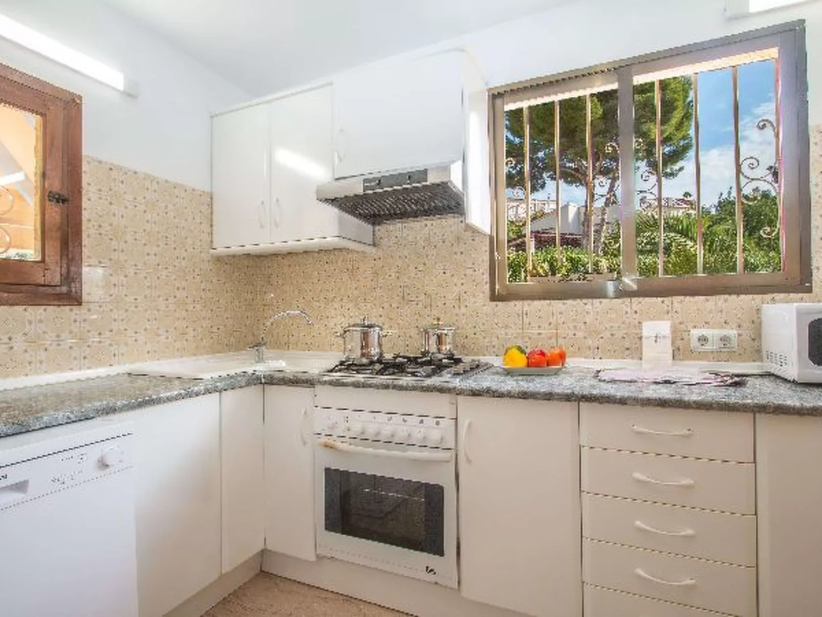 Villa Sanlio - PlusHolidays - Image-tags.info