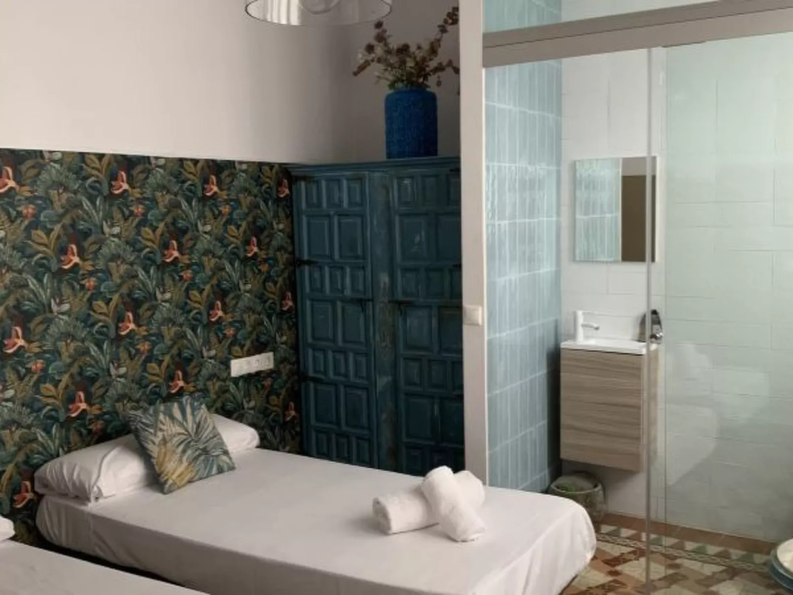 APART. GRANDE Y LUMINOSO EN EL CENTRO DE ALICANTE - Binnen