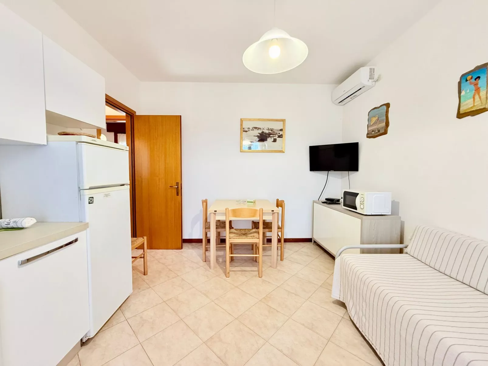 Chalet, Terrasse mit Kamin, privater Garten - Binnen