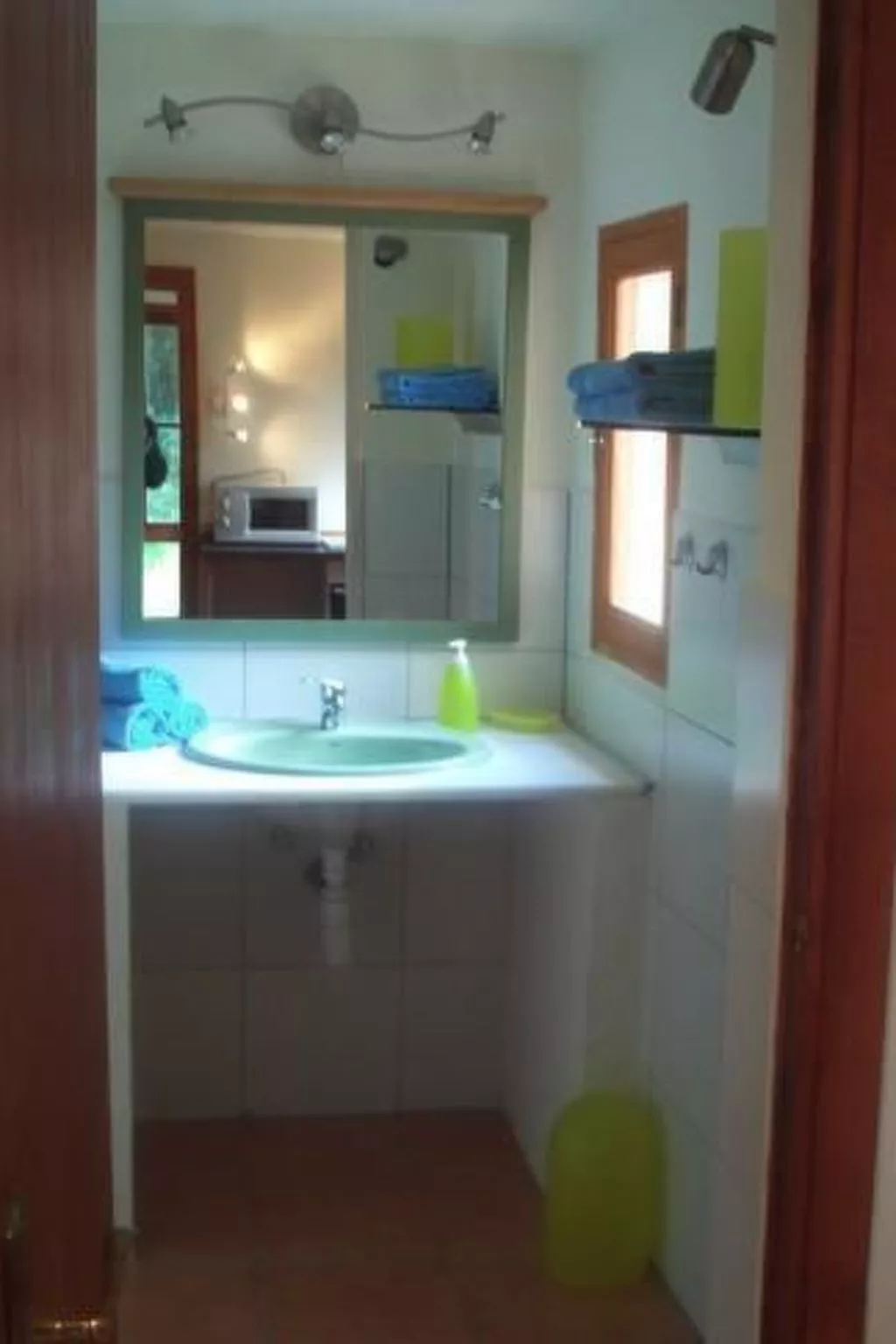 Kleine Ferienwohnung mit Gemeinschaftspool - Image-tags.info