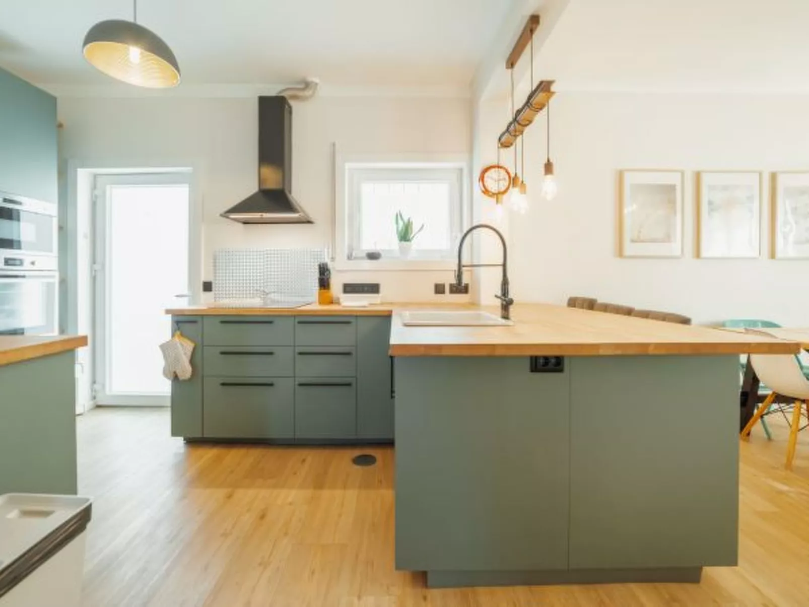 CASA DAS ORQUIDEAS by VACATIONY - Binnen