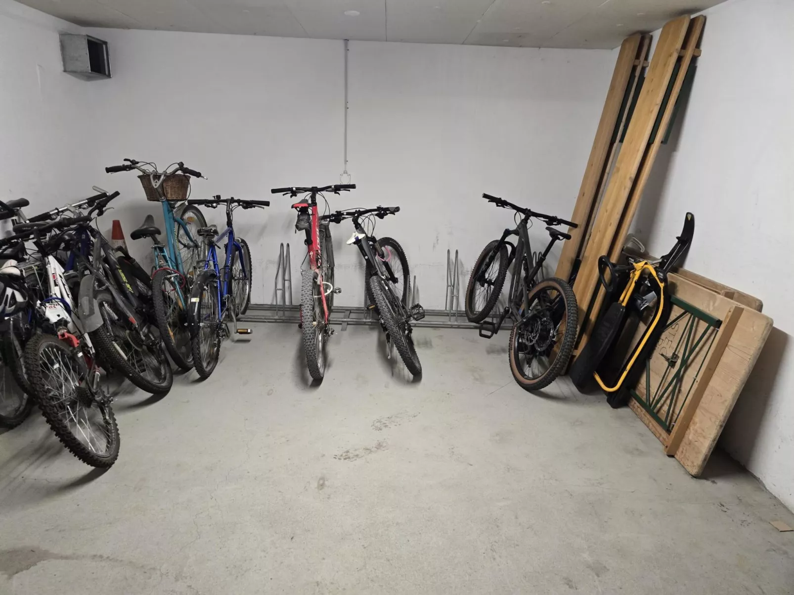 La Riva Mountain Apartment - Binnen