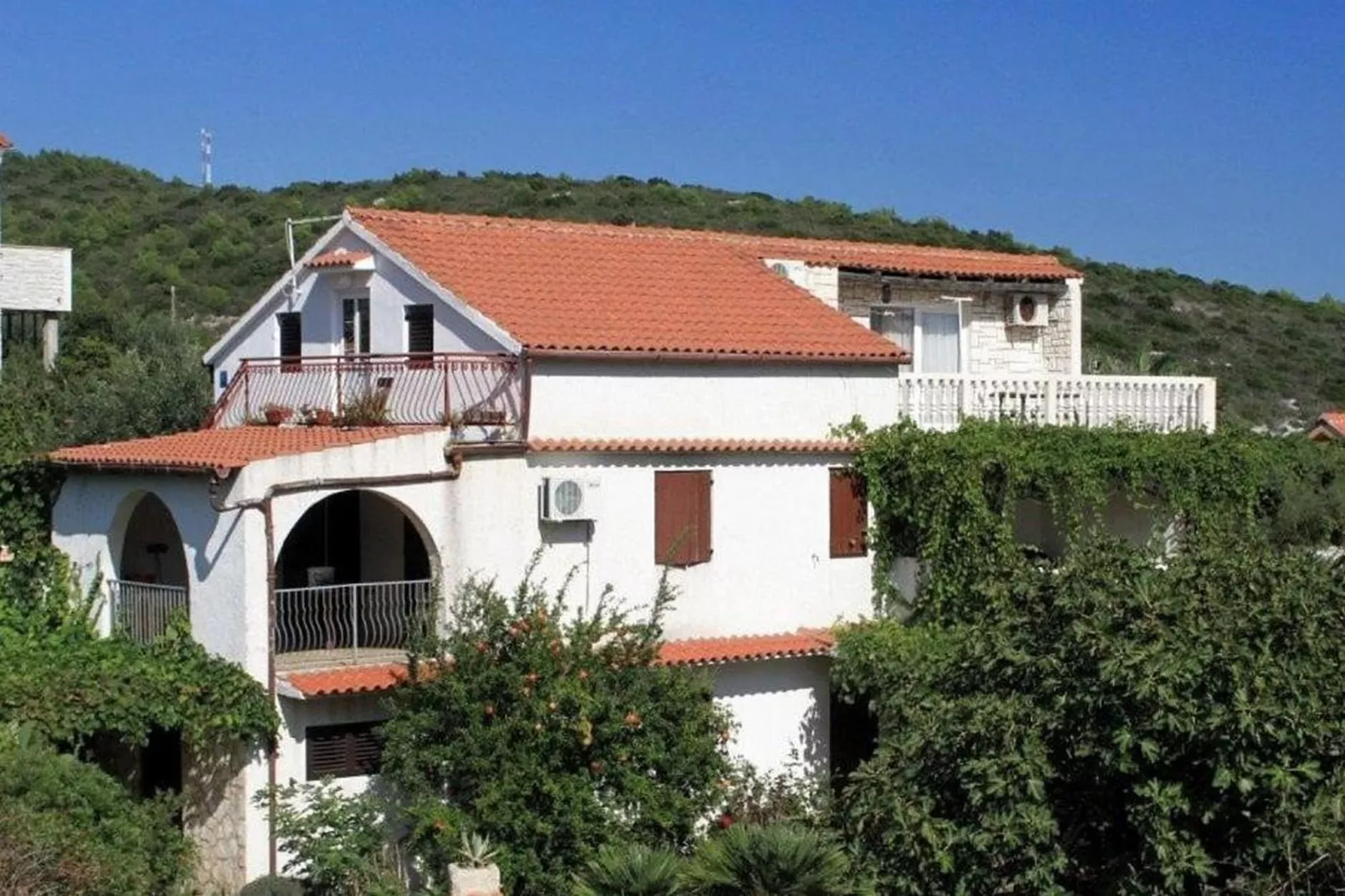 Apartments Katarina -Two Bedroom Apartment with Balcony and Sea View (A4) - Buitenlucht