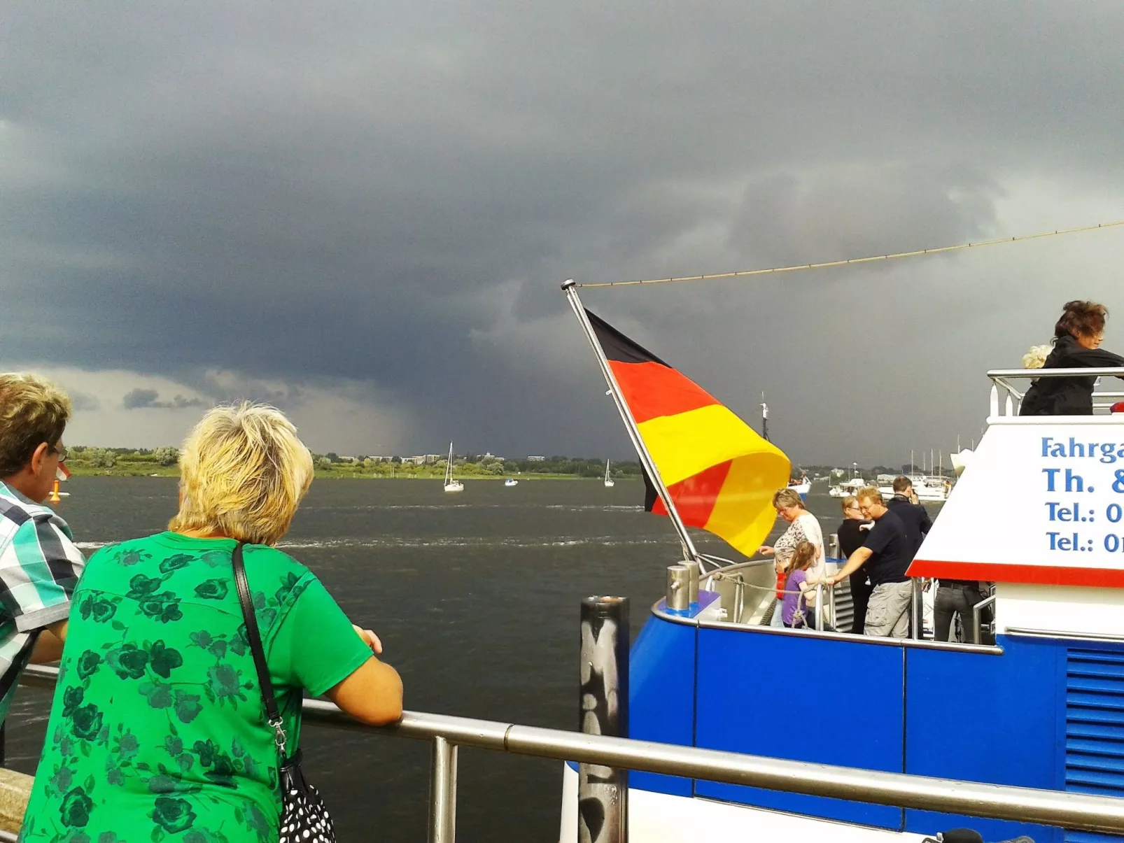 Ferienbungalow auf Gartengrundstück - Buiten