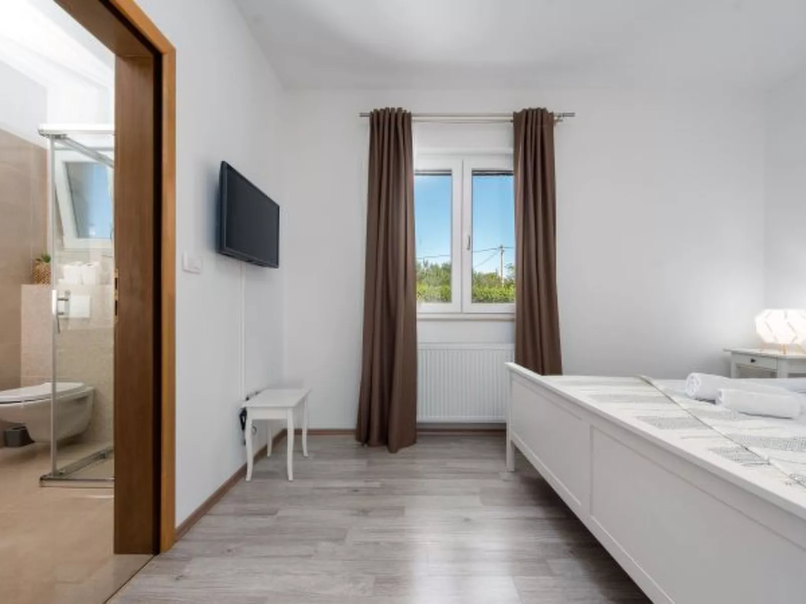 Casa Kamber with pool - Image-tags.info