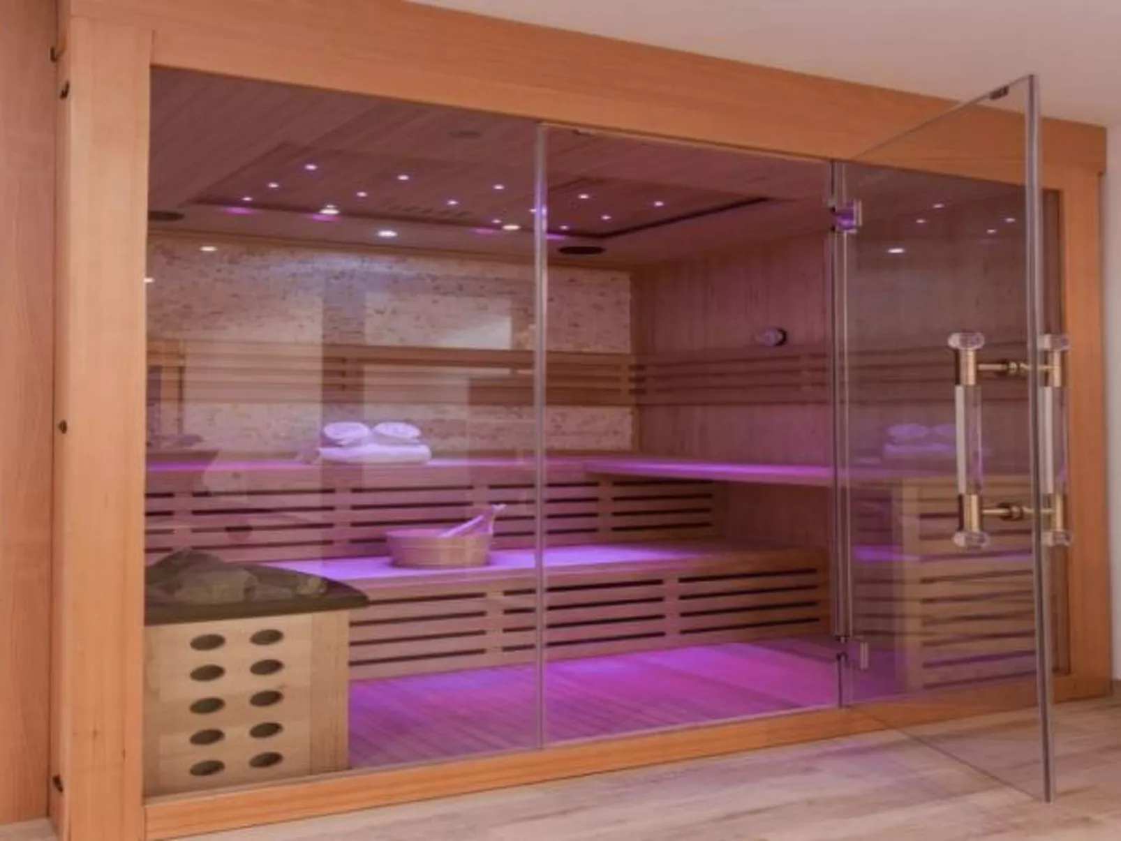 Villa Amfora with heated pool, wellness and tennis - Image-tags.info