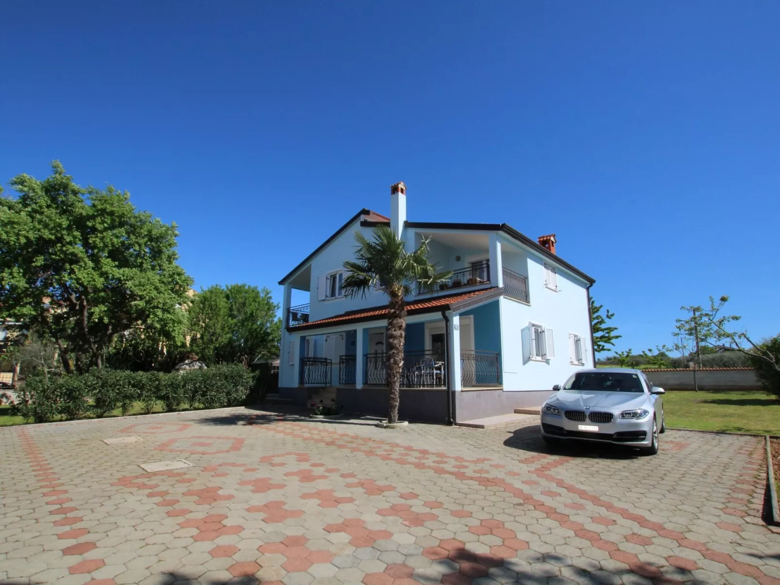 Apartment Julia Orange / HR-11080-01 - Image-tags.info