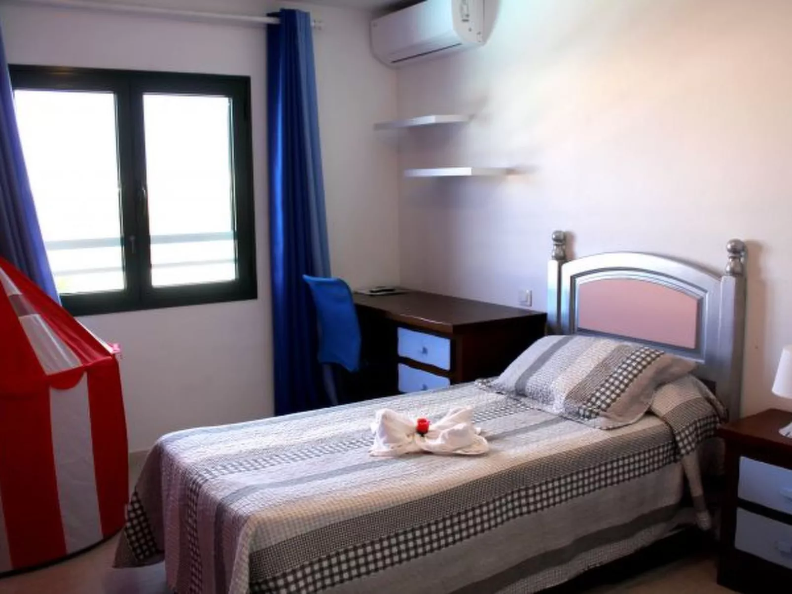 VILLA LEONARD - Image-tags.info