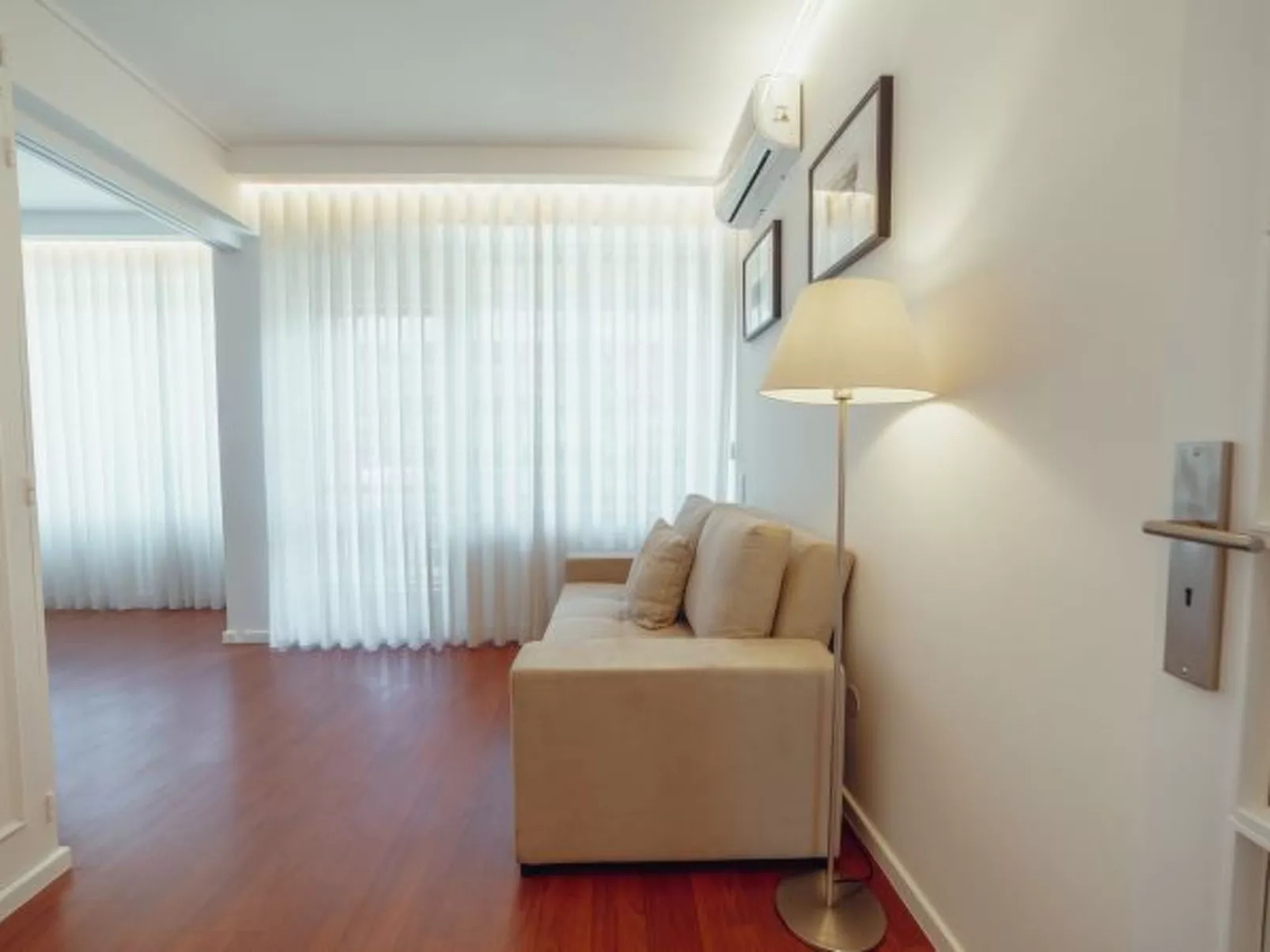 GRAND APARTMENT MERCADO BOM SUCESSO by VACATIONY - Binnen