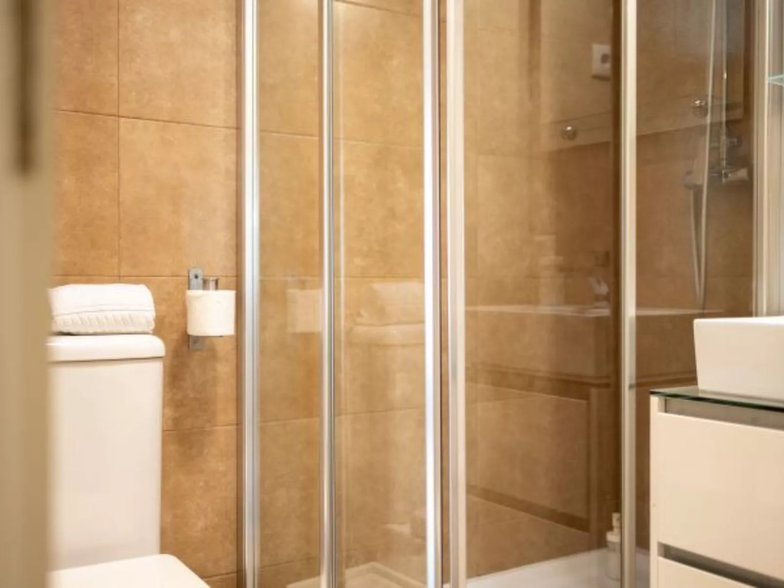 Alfama District Apartments - Santiago - Binnen