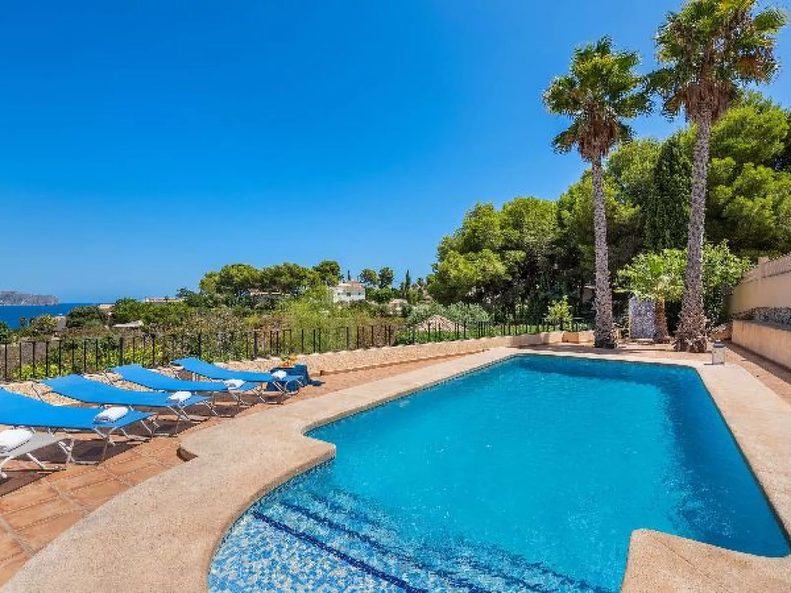 Villa Rodrigo - PlusHolidays - Image-tags.info