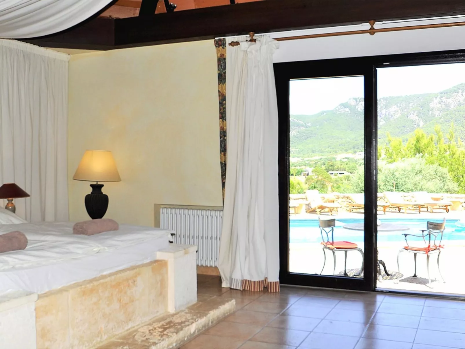 Villa LA PERLA NEGRA- Finca con piscina privada en Andratx. Familias. Ping Pong - Image-tags.info