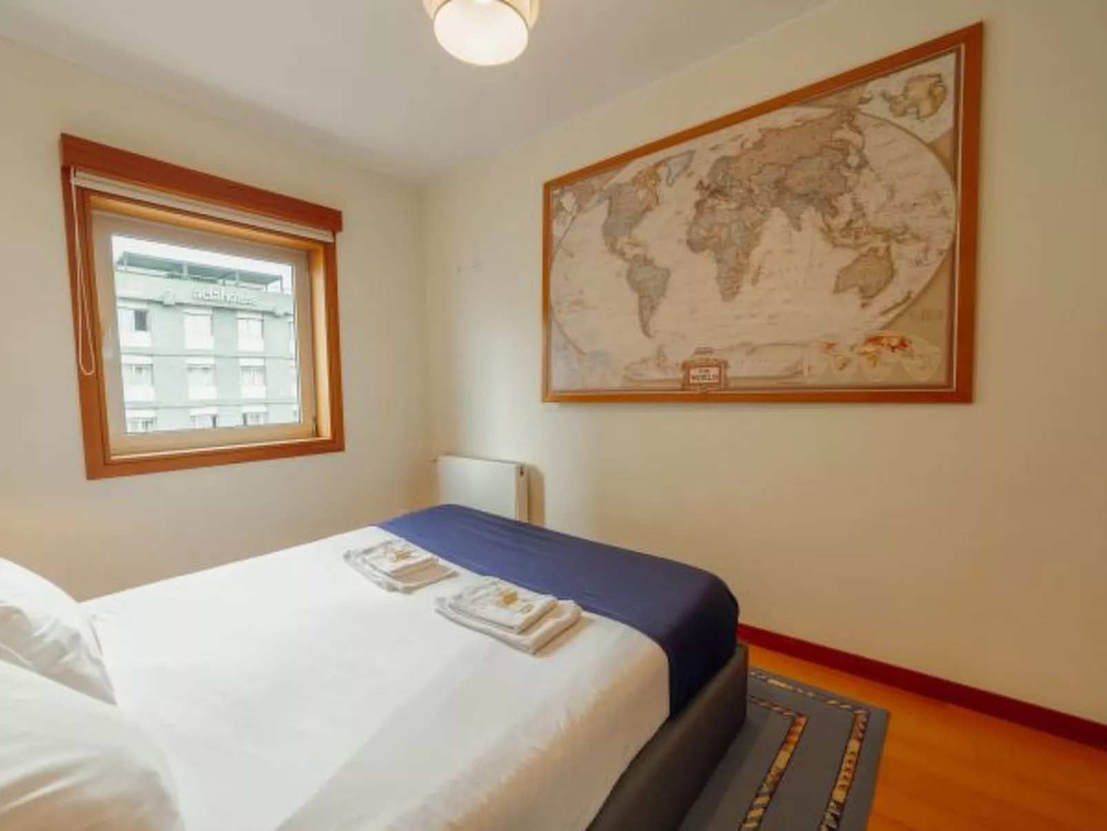 DOWNTOWN DELUXE 6 by VACATIONY - Binnen