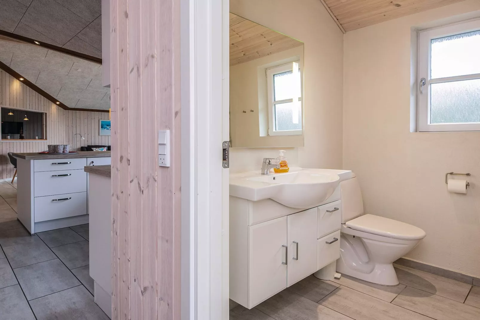 8 persoons vakantie huis in Oksbøl - Binnen