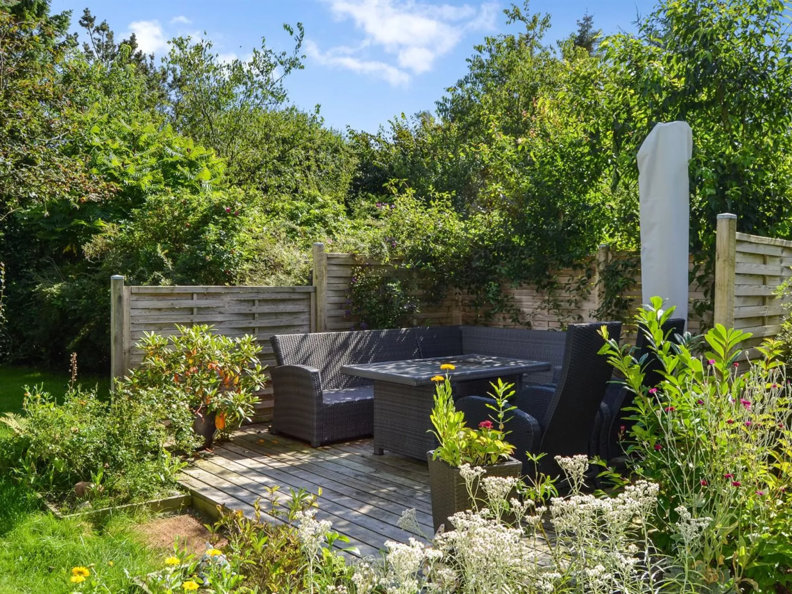 "Hubertina" - 30km from the sea - Buiten