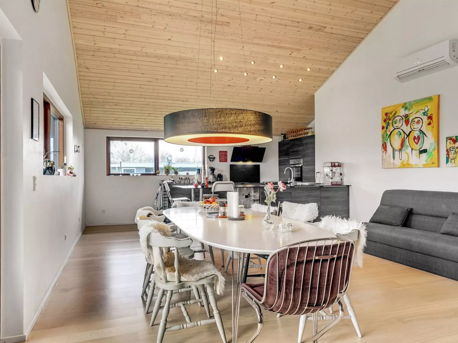 "Orm" - 550m to the fjord - Binnen