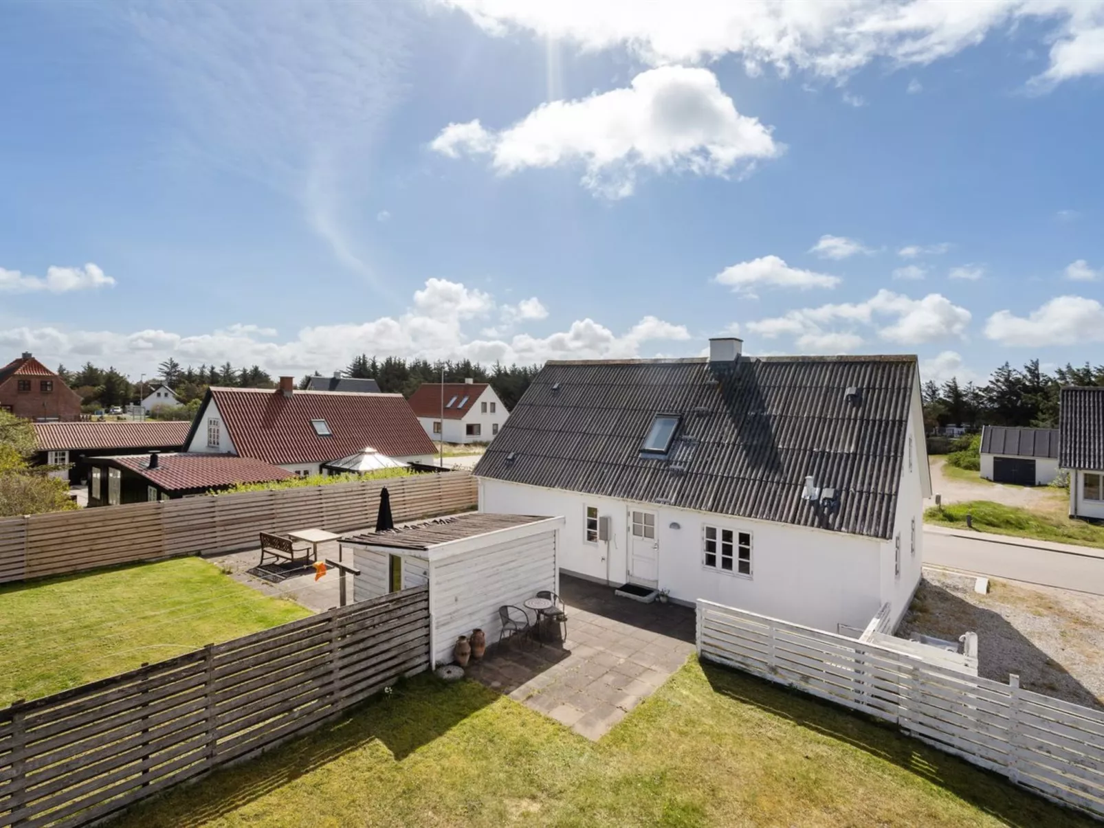 "Bernadetta" - 1km from the sea - Buiten