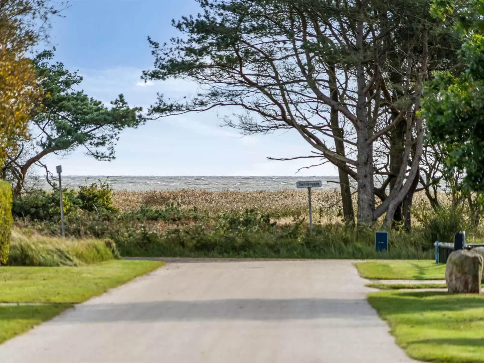 "Adina" -  from the sea - Buiten