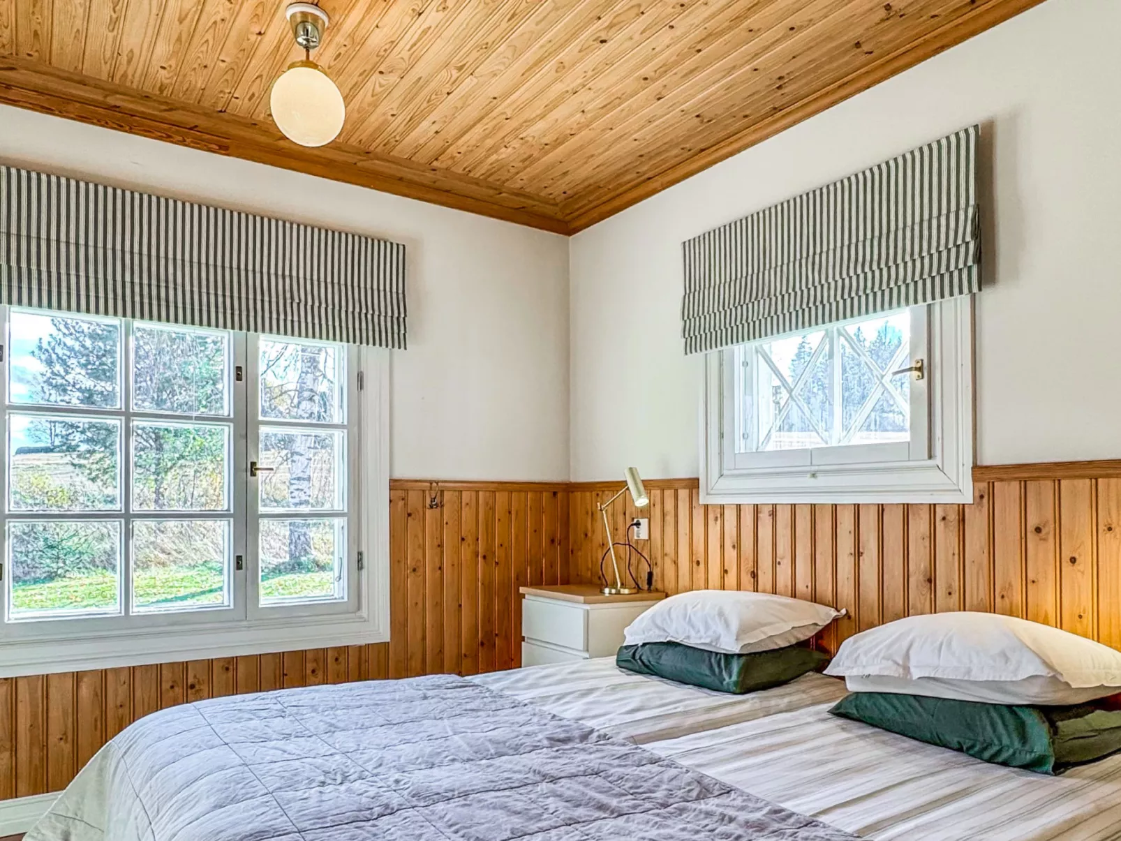 Peltosirkku - Binnen