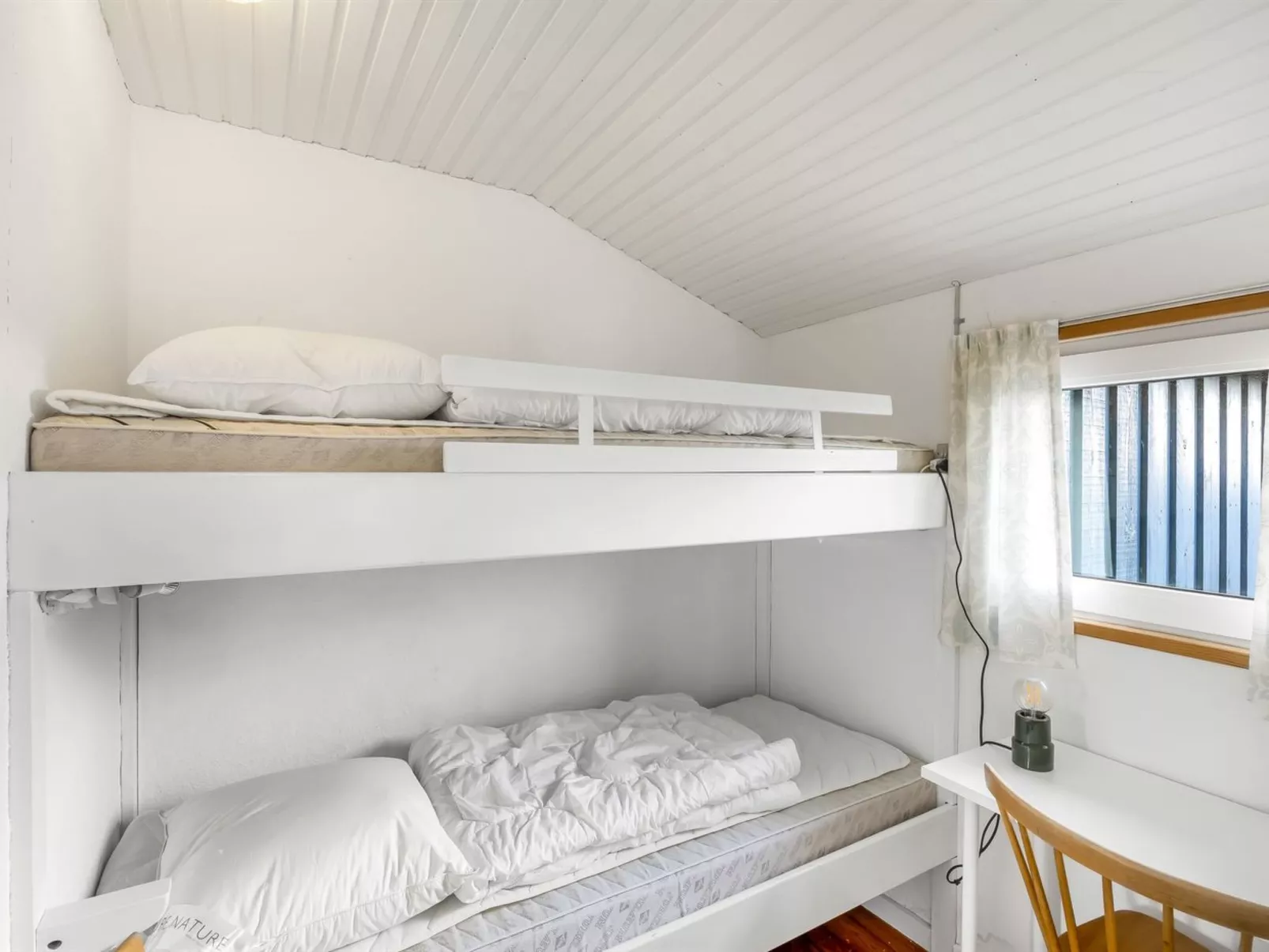 "Pihla" - 150m from the sea - Binnen