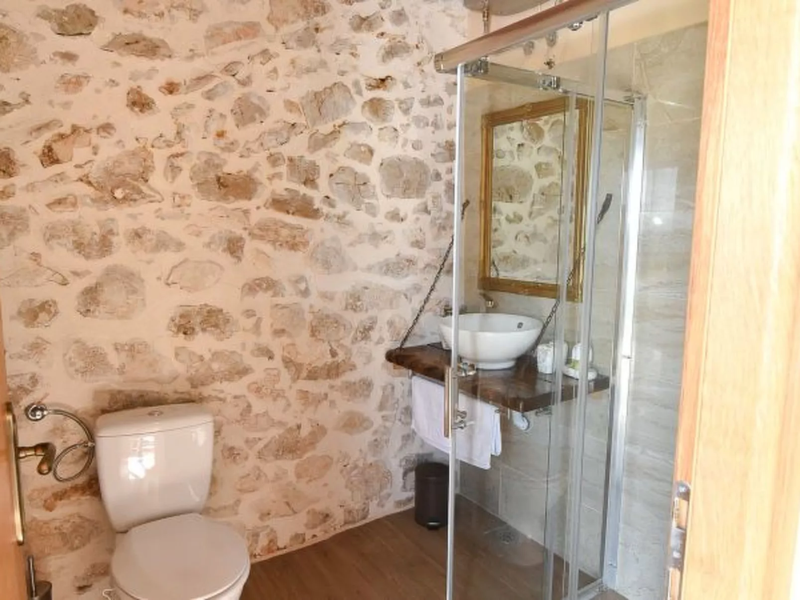 Stone villa Anita with pool - Image-tags.info