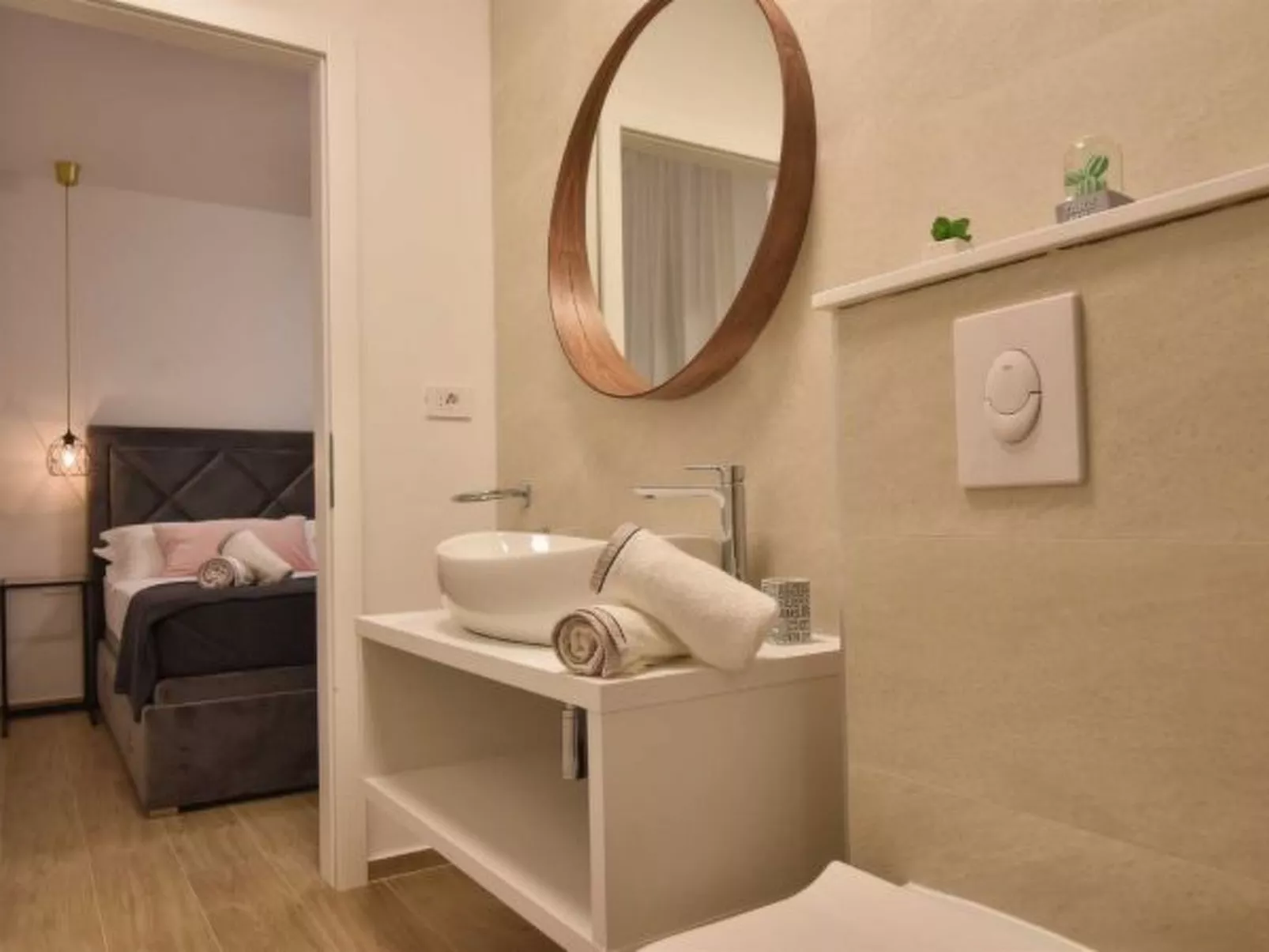 Villa La Perla Apt 4, 4+2 with heated rooftop pool - Image-tags.info