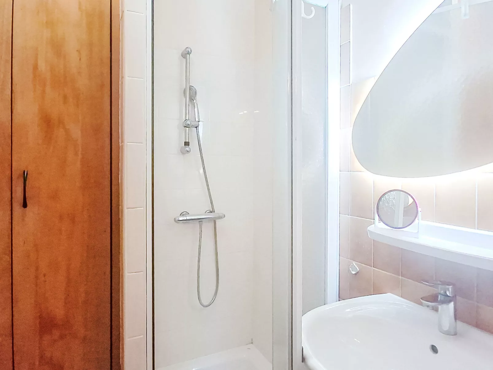 Les trinquettes - Binnen