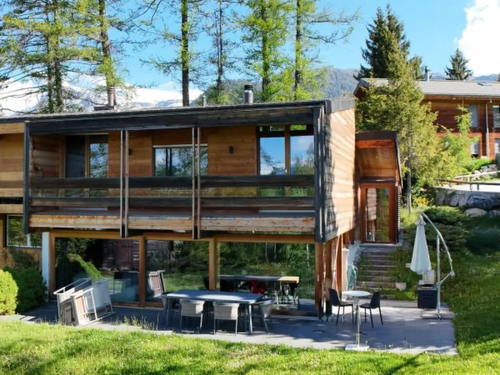 Crans Montana sous les Etoiles - Buiten