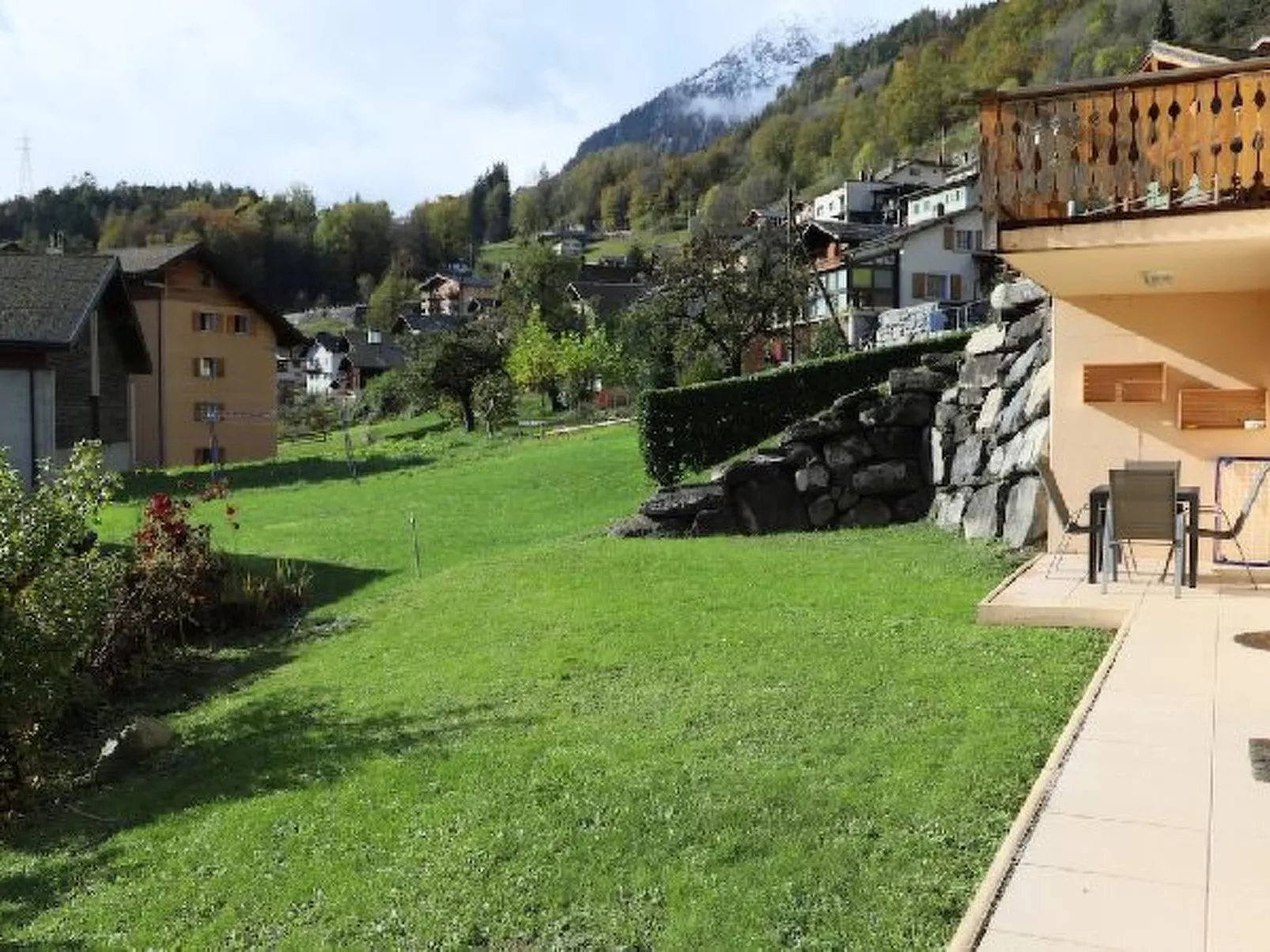 Petit Nid Douillet au Coeur de Salvan - Buiten