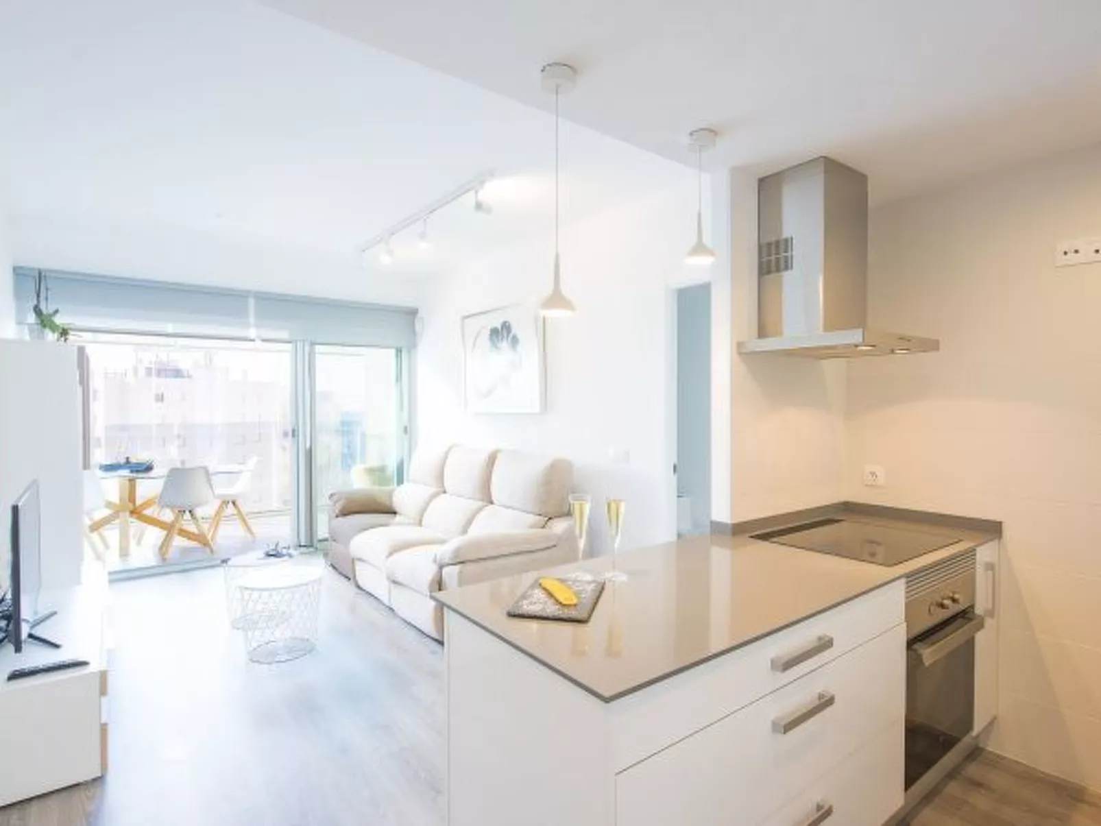 Apartment Natsu - PlusHolidays - Image-tags.info