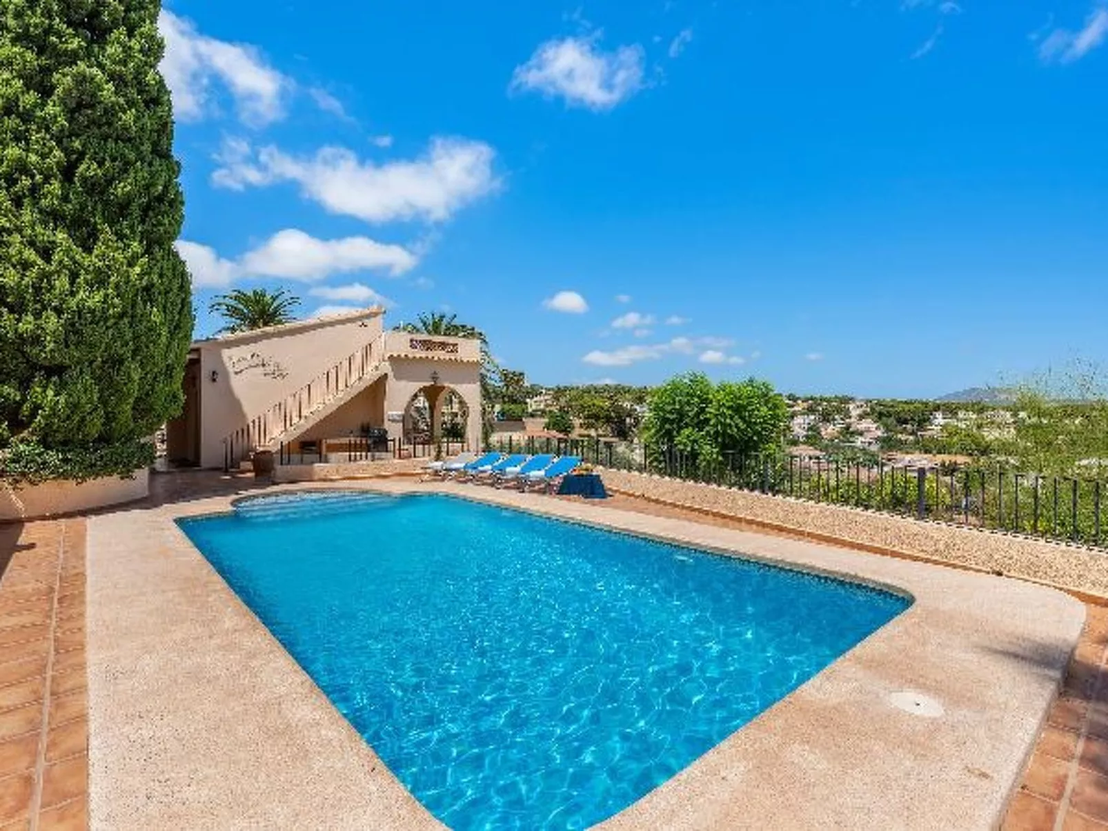 Villa Rodrigo - PlusHolidays - Image-tags.info