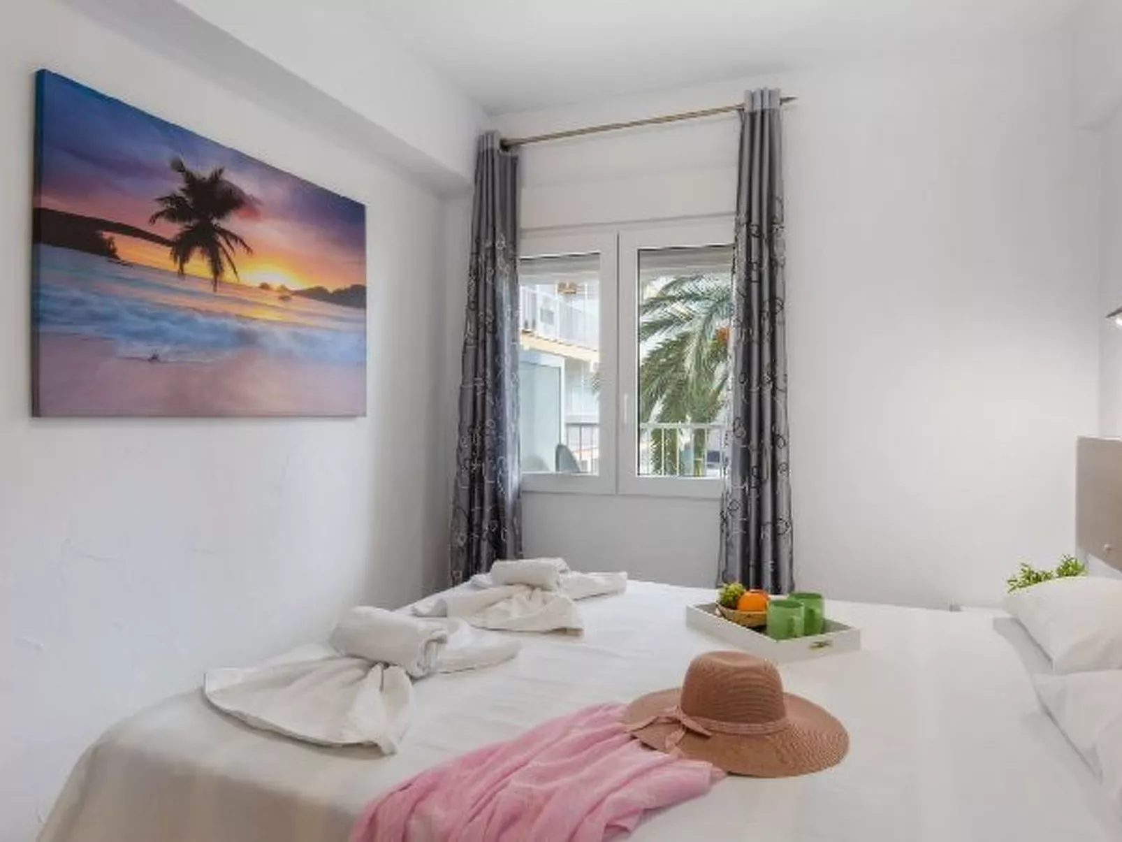 Apartment Penyon - PlusHolidays - Image-tags.info